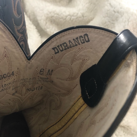 Women’s cowboy boots. Size 8 - Picture 4 of 4